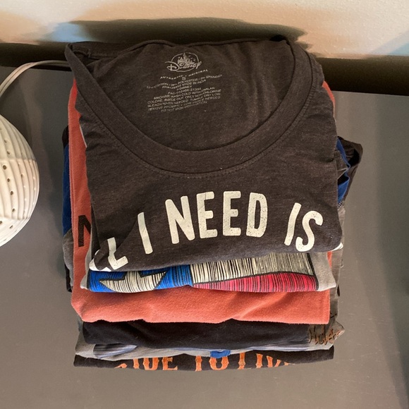 10 Women's T Shirt Bundle Various Sizes Harley-Davidson Disney TNF‎ Cowboys - Picture 2 of 3